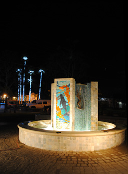 DSC_0212 La Plaza Fountain 5